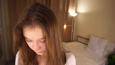 Snapshot of gwennielove chatting on January 14, 2026, 3:34 am Molly online show from January 14, 2026, 3:34 am