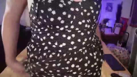 Snapshot of haileyharper chatting on November 10, 2025, 7:57 pm Hailey Harper online show from November 10, 2025, 7:57 pm