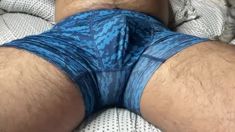 J  M online show from March 4, 2025, 4:27 am