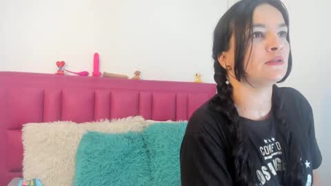 Snapshot of haley__mommy chatting on January 24, 2025, 7:39 pm Mely online show from January 24, 2025, 7:39 pm