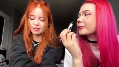 Snapshot of hananocha chatting on February 11, 2026, 8:30 am Tori and Asuna online show from February 11, 2026, 8:30 am