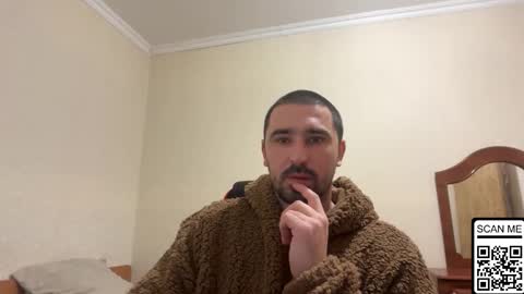 Snapshot of hard_to_obey chatting on February 2, 2026, 6:39 pm Vadim online show from February 2, 2026, 6:39 pm