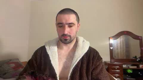 Snapshot of hard_to_obey chatting on February 20, 2026, 5:57 pm Vadim online show from February 20, 2026, 5:57 pm