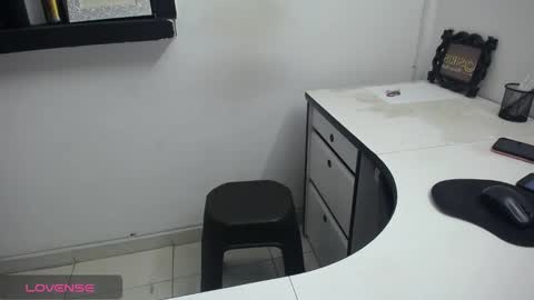 Snapshot of hardsexlove08 chatting on February 28, 2026, 1:06 am Andres Dean online show from February 28, 2026, 1:06 am