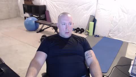 hardwired4816 online show from February 1, 2026, 3:27 am