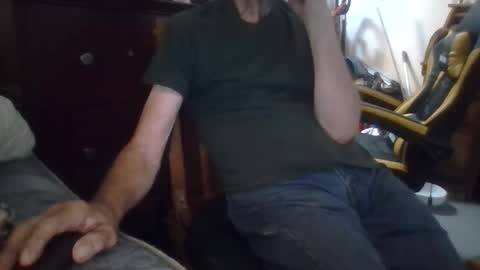 harry1cannary online show from September 26, 2025, 2:21 pm