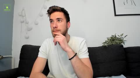 Snapshot of harvey_wiliams chatting on February 16, 2026, 6:42 am Harvey online show from February 16, 2026, 6:42 am