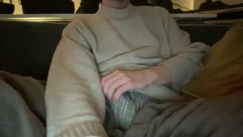 hchappel19 online show from February 14, 2026, 7:43 pm