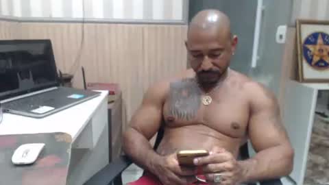 hebertgomes online show from February 3, 2026, 2:53 am