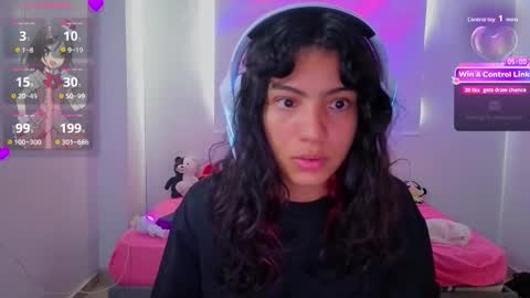 Snapshot of helia_n_amy chatting on February 20, 2026, 9:37 pm Helia Transfem and Amy online show from February 20, 2026, 9:37 pm