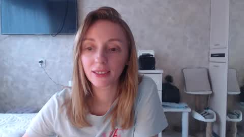 Snapshot of hellokittykaty chatting on March 2, 2026, 6:36 am Victory online show from March 2, 2026, 6:36 am