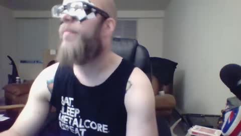 Snapshot of hellskyraider chatting on February 27, 2025, 2:21 am HellSkyRaider online show from February 27, 2025, 2:21 am