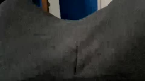 Snapshot of higheguy chatting on January 5, 2026, 6:44 pm higheguy online show from January 5, 2026, 6:44 pm