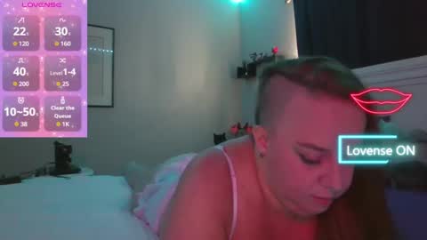 Snapshot of hippiemermaid85 chatting on September 23, 2025, 9:29 pm Hippiemermaid online show from September 23, 2025, 9:29 pm