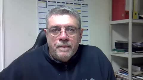 Snapshot of hippopotame17 chatting on December 11, 2024, 6:47 am hippo online show from December 11, 2024, 6:47 am