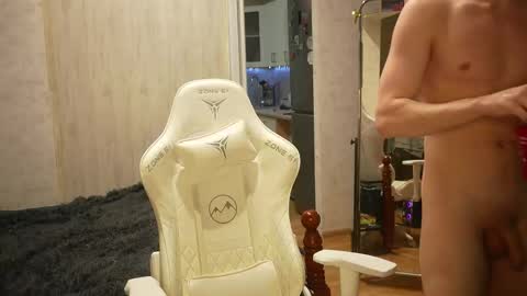 Snapshot of holiday_boys chatting on September 14, 2025, 5:45 pm Extaz Athrey Howard online show from September 14, 2025, 5:45 pm