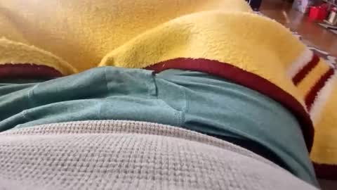 Snapshot of holycannoli123 chatting on November 20, 2025, 2:17 pm holycannoli123 online show from November 20, 2025, 2:17 pm