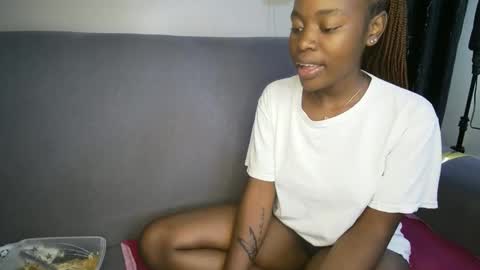 Snapshot of honey_drop1 chatting on January 17, 2026, 12:26 am honey drop online show from January 17, 2026, 12:26 am