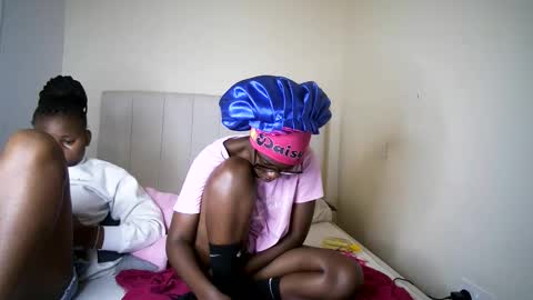 Snapshot of honey_drop1 chatting on February 7, 2026, 10:30 am honey drop online show from February 7, 2026, 10:30 am