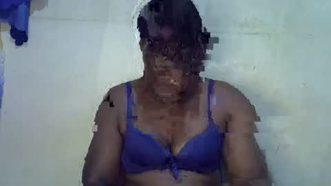 Snapshot of honey_sunshiny chatting on February 2, 2026, 4:38 pm honey_sunshiny online show from February 2, 2026, 4:38 pm