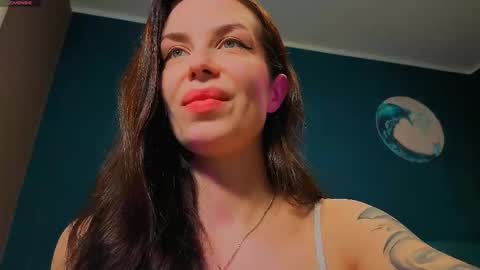 Snapshot of honeyyy_bunny chatting on January 31, 2026, 9:35 pm the perfectgirl online show from January 31, 2026, 9:35 pm