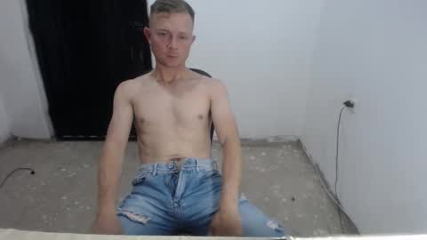 Snapshot of hot_mann11 chatting on January 9, 2026, 12:02 am angel online show from January 9, 2026, 12:02 am