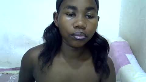 Snapshot of hotagrace chatting on November 19, 2025, 7:03 pm hotagrace online show from November 19, 2025, 7:03 pm