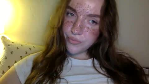 Snapshot of hoteffy chatting on March 3, 2026, 9:53 pm effy online show from March 3, 2026, 9:53 pm