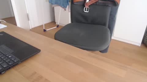 Snapshot of hotnsexy1419 chatting on February 11, 2025, 7:54 am hotnsexy1419 online show from February 11, 2025, 7:54 am