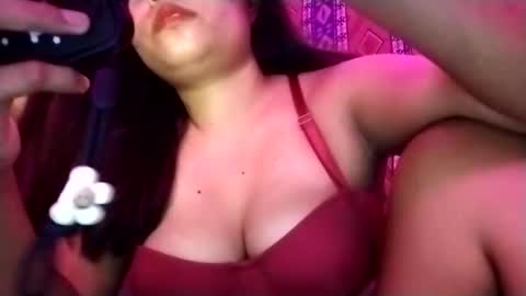 hottymollychixx online show from March 5, 2026, 10:55 am