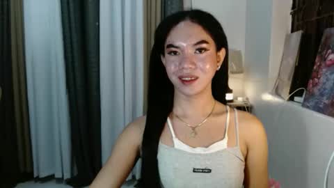 Snapshot of hottyshedah_0209 chatting on February 4, 2026, 6:52 am THALIE online show from February 4, 2026, 6:52 am