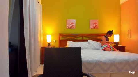 Snapshot of iam_your_fantasy chatting on December 16, 2024, 11:18 pm iam_your_fantasy online show from December 16, 2024, 11:18 pm