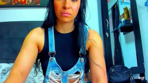 Snapshot of iam_your_fantasy chatting on November 4, 2025, 10:09 pm iam_your_fantasy online show from November 4, 2025, 10:09 pm