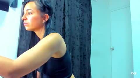 Snapshot of iam_your_fantasy chatting on November 30, 2025, 8:13 pm iam_your_fantasy online show from November 30, 2025, 8:13 pm