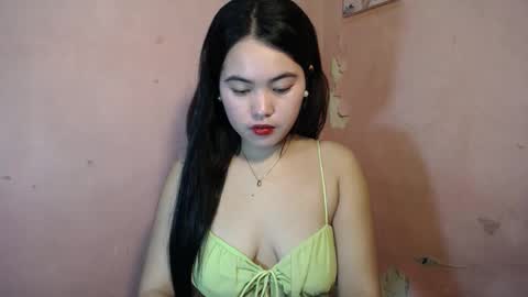 nany online show from December 12, 2024, 4:21 pm