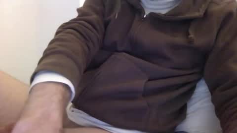 Snapshot of ibibibib5 chatting on March 7, 2025, 12:12 pm Ibibibib5 online show from March 7, 2025, 12:12 pm