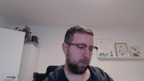 Snapshot of iggi2707 chatting on December 10, 2024, 8:40 am ner d online show from December 10, 2024, 8:40 am