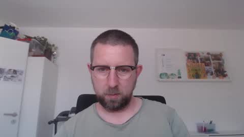 Snapshot of iggi2707 chatting on March 11, 2025, 12:17 pm ner d online show from March 11, 2025, 12:17 pm