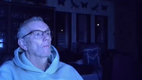 Snapshot of ikwiljeneuken123 chatting on March 3, 2026, 4:07 am ikwiljeneuken123 online show from March 3, 2026, 4:07 am