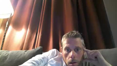 Snapshot of ilovesquirterz1 chatting on February 15, 2025, 6:44 am Ilovesquirterz1 online show from February 15, 2025, 6:44 am