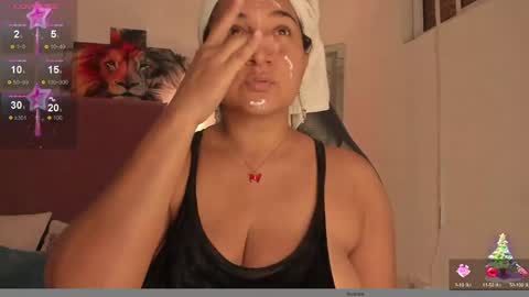 Snapshot of imacwenn_ chatting on December 30, 2024, 1:25 pm Sofia online show from December 30, 2024, 1:25 pm