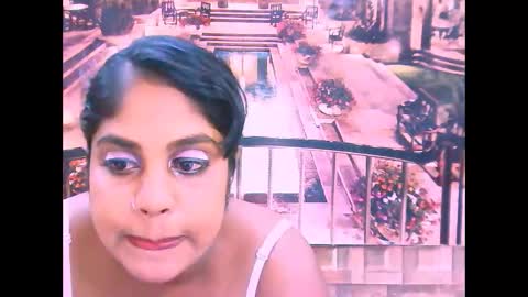 Snapshot of indiandiva27 chatting on February 17, 2026, 5:37 am indiandiva27 online show from February 17, 2026, 5:37 am