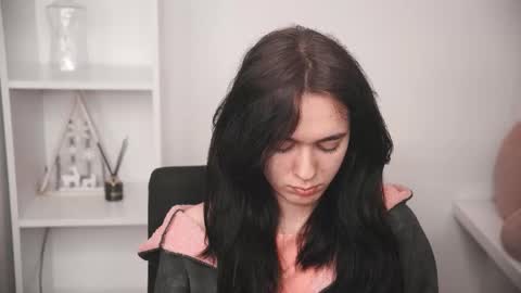 Gracia online show from February 28, 2026, 6:31 pm