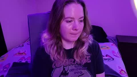 Faye online show from March 7, 2026, 4:31 am