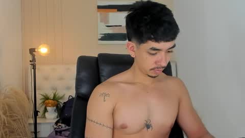 Snapshot of isaac_cryston chatting on February 9, 2026, 9:52 pm isaac_cryston online show from February 9, 2026, 9:52 pm