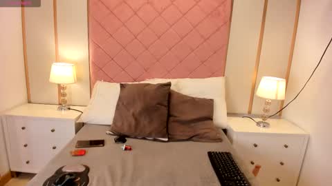 Isabella online show from March 2, 2026, 4:36 am