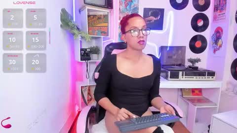 Snapshot of isabella_star_ chatting on February 10, 2026, 11:58 am Camila online show from February 10, 2026, 11:58 am