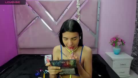 Snapshot of isisrousexx chatting on January 20, 2025, 2:43 am isisrousexx online show from January 20, 2025, 2:43 am