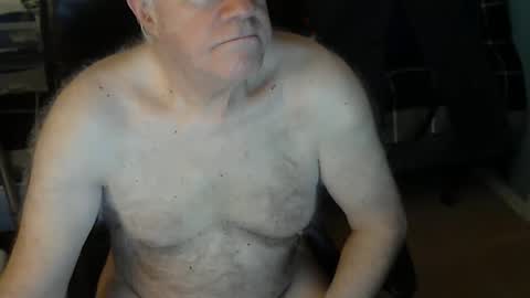 Snapshot of islesman22 chatting on January 24, 2025, 10:21 am islesman22 online show from January 24, 2025, 10:21 am