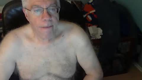 Snapshot of islesman22 chatting on September 24, 2025, 9:23 am islesman22 online show from September 24, 2025, 9:23 am